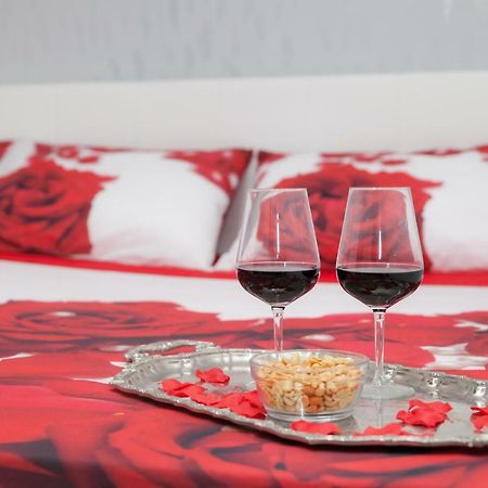 Short Lets Lulu Apartment Ercolano Luaran gambar