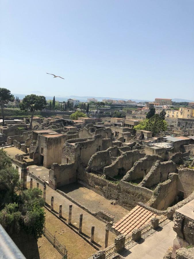 Short Lets Lulu Apartment Ercolano Luaran gambar