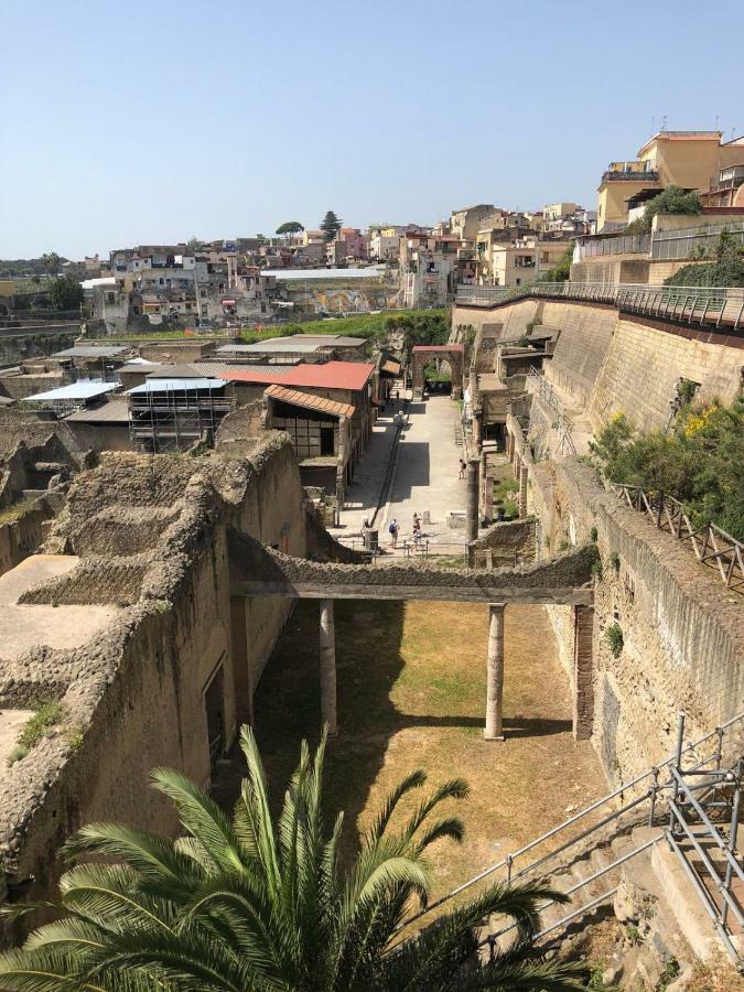Short Lets Lulu Apartment Ercolano Luaran gambar